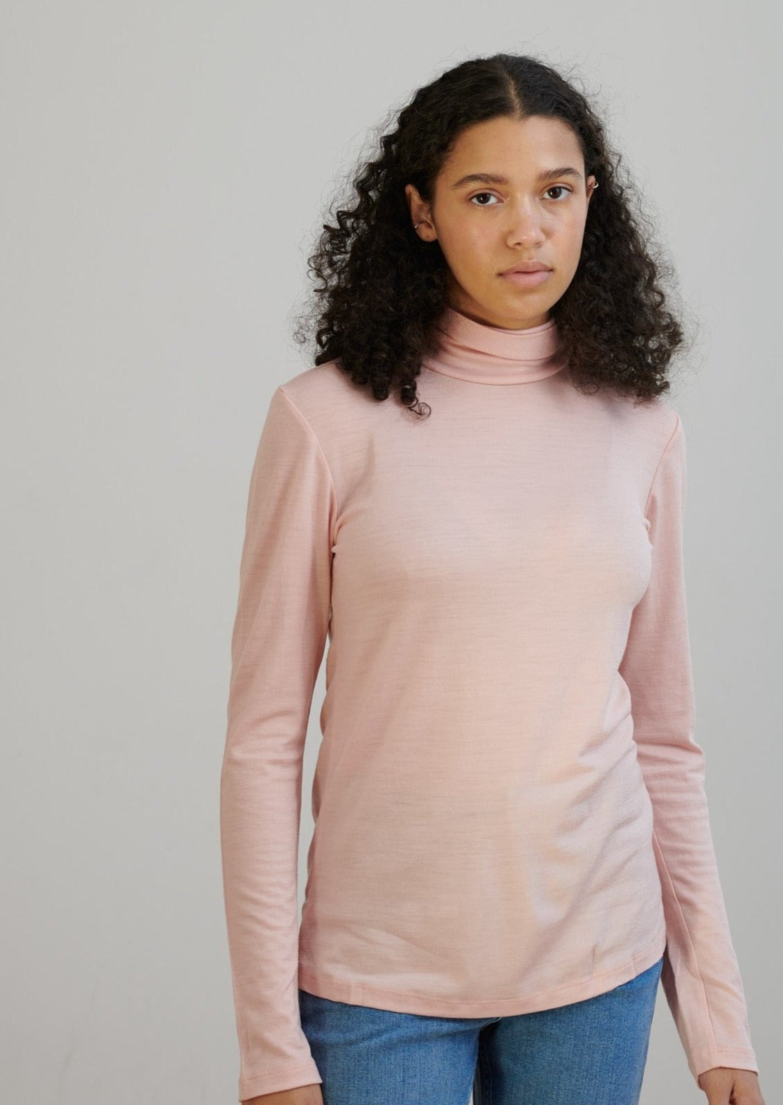 A timeless turtleneck, this layering essential is soft and breathable to wear all seasons. 