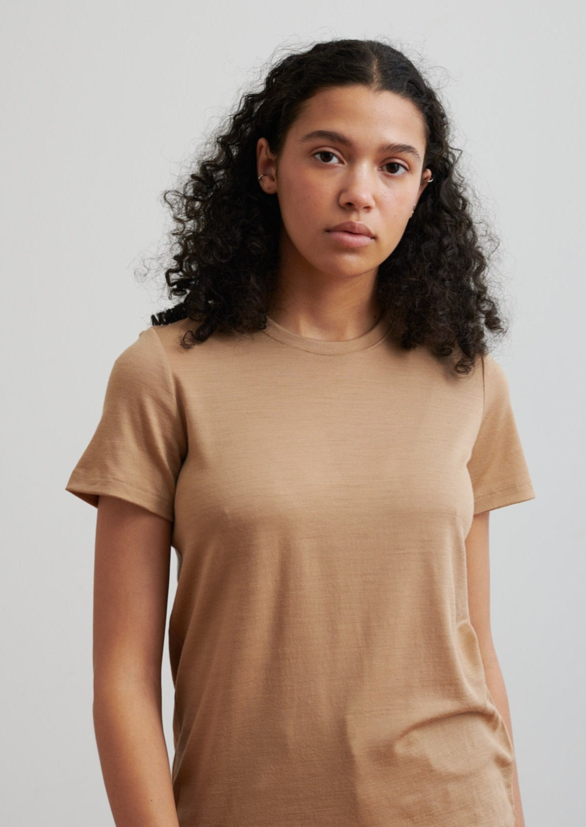 A wardrobe essential, this classic t-shirt in ethical wool is soft and lightweight and designed to wear all seasons.