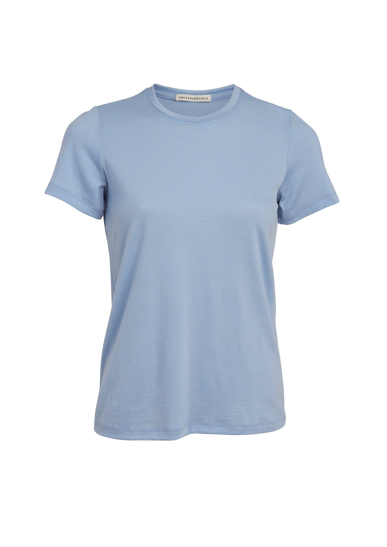 Our classic t-shirt made in New Zealand from ethical wool is soft and breathable and designed to wear all seasons.